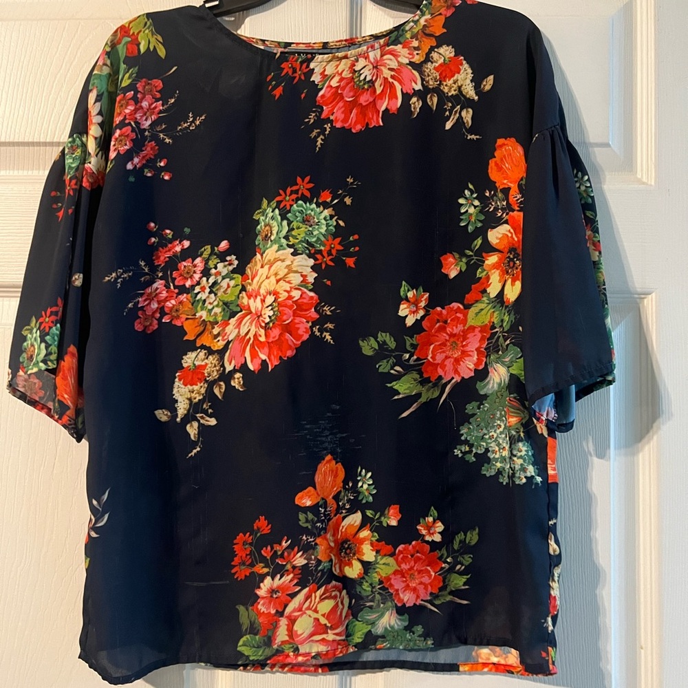 Vibrant Floral Print Blouse
